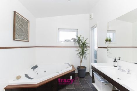 Photo of property in 84 Lytton Road, Te Hapara, Gisborne, 4010