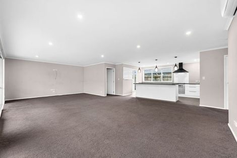 Photo of property in 112 Helenslee Road, Pokeno, 2472
