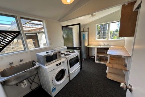 Photo of property in 1186 Papamoa Beach Road, Papamoa Beach, Papamoa, 3118