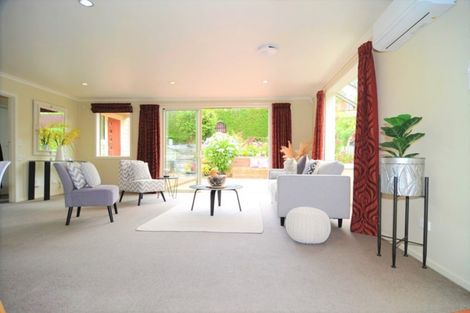 Photo of property in 11 Glenross Street, Glenross, Dunedin, 9011