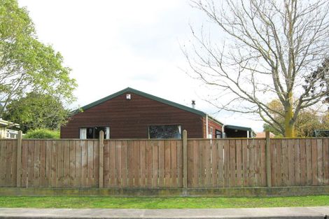 Photo of property in 12 Sutton Avenue, Clive, 4102