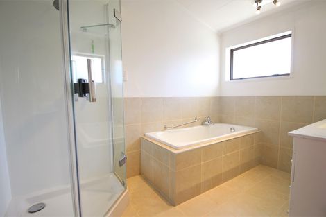 Photo of property in 12 Coulson Place, Alexandra, 9320