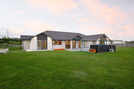 Photo of property in 60 Whare Marama Drive, Leamington, Cambridge, 3432