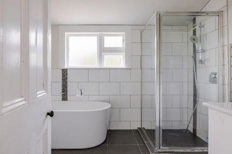 Photo of property in 6 Charles Cross Street, Longburn, Palmerston North, 4412