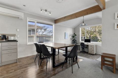 Photo of property in 31 Boston Avenue, Hornby, Christchurch, 8042