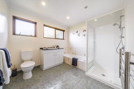Photo of property in 178 Paremata Road, Paremata, Porirua, 5024