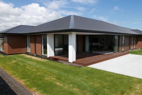 Photo of property in 98 Ledbury Drive, Rolleston, 7615