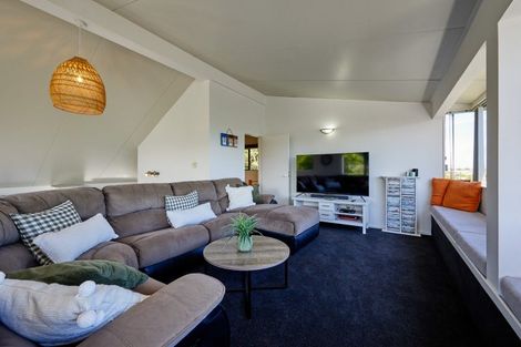 Photo of property in 17 Kotare Place, South Bay, Kaikoura, 7300