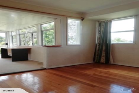 Photo of property in 8 Cypress Place, Sunnynook, Auckland, 0620