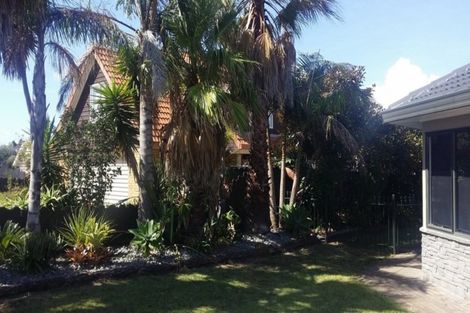 Photo of property in 7 Robina Court, Burswood, Auckland, 2013