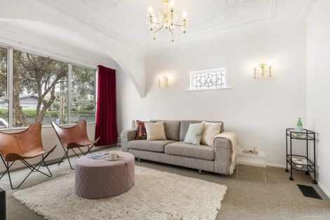 Photo of property in 32 Torridon Road, Miramar, Wellington, 6022