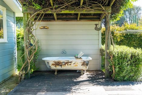 Photo of property in 15 Pipi Street, Te Awanga, 4102