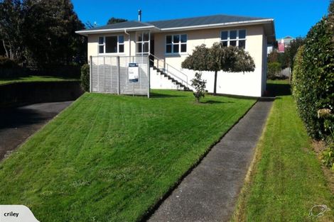 Photo of property in 87d Pioneer Road, Moturoa, New Plymouth, 4310