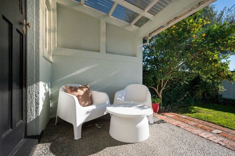 Photo of property in 9 Kinross White Street, Napier South, Napier, 4110