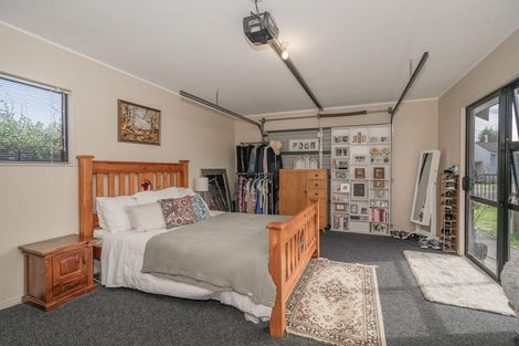Photo of property in 1 Nicholas Avenue, Whitianga, 3510