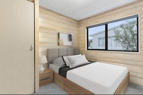 Photo of property in 1/690 Beach Road, Browns Bay, Auckland, 0630