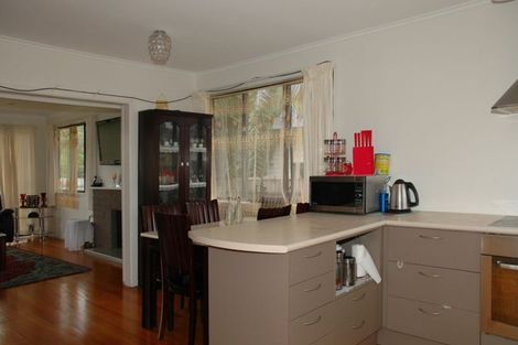 Photo of property in 11 Tiraumea Drive, Pakuranga, Auckland, 2010