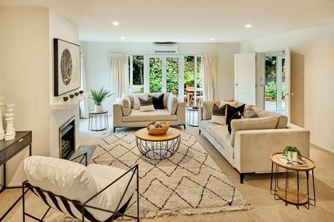 Photo of property in 44 Cheviot Road, Lowry Bay, Lower Hutt, 5013