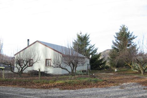 Photo of property in 329 Riverbank Road, Wanaka, 9382