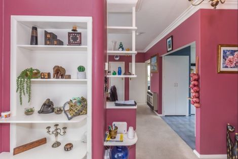 Photo of property in 31 Kawiu Road, Levin, 5510