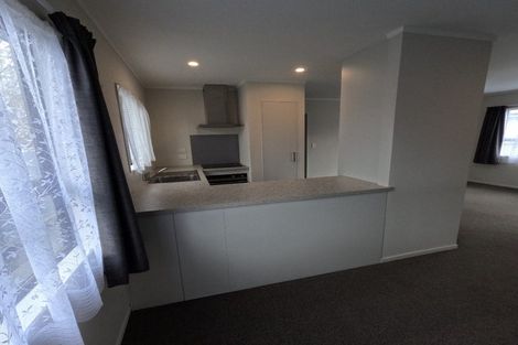 Photo of property in 12 Redwood Drive, Waipukurau, 4200