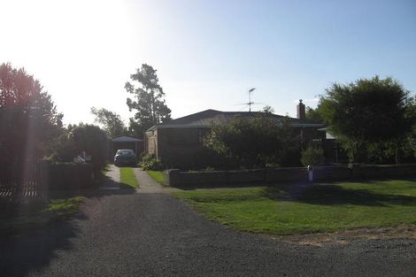 Photo of property in 25 Holmes Street, Darfield, 7510