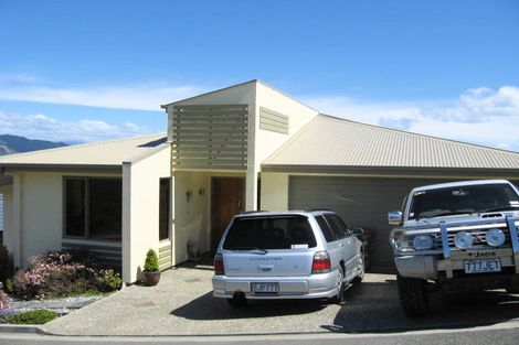 Photo of property in 17 Windsor Drive, Britannia Heights, Nelson, 7010