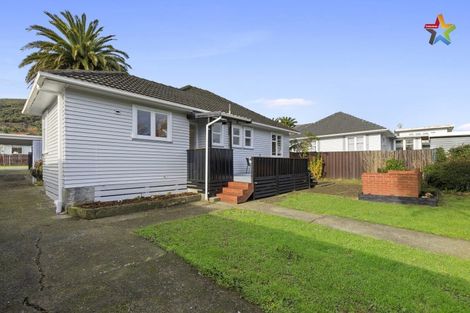 Photo of property in 51 Wise Street, Wainuiomata, Lower Hutt, 5014
