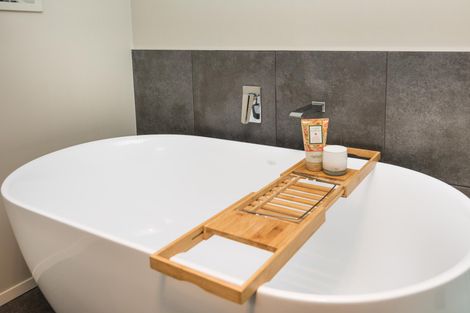 Photo of property in 4a Caulfield Place, Awapuni, Palmerston North, 4412