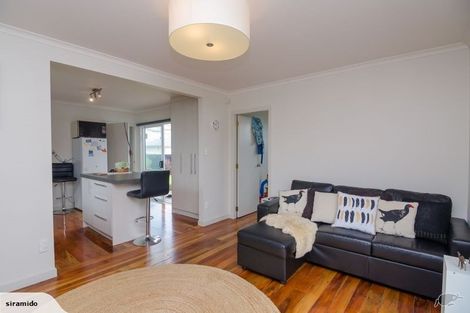 Photo of property in 299b High Street South, Carterton, 5713