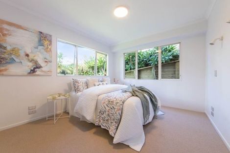 Photo of property in 88a Picasso Drive, West Harbour, Auckland, 0618