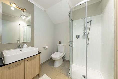 Photo of property in 17 Hirimate Place, Flat Bush, Auckland, 2019