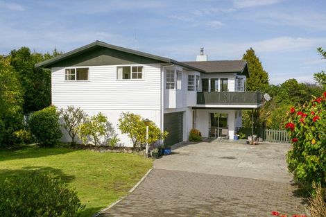 Photo of property in 7 Titoki Avenue, Waipahihi, Taupo, 3330