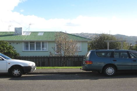 Photo of property in 74-76 Hereford Street, Cannons Creek, Porirua, 5024