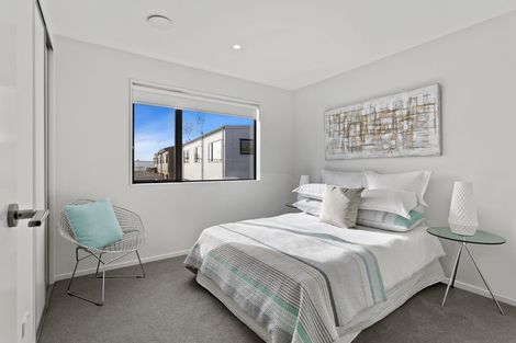 Photo of property in 38 Gosper Road, Takanini, 2112