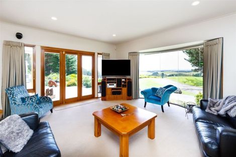 Photo of property in 516 Turitea Road, Turitea, Palmerston North, 4472