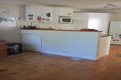 Photo of property in 45 Queen Street, Mount Victoria, Wellington, 6011