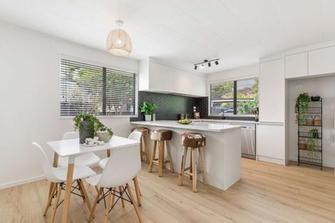 Photo of property in 1/63a Colwill Road, Massey, Auckland, 0614