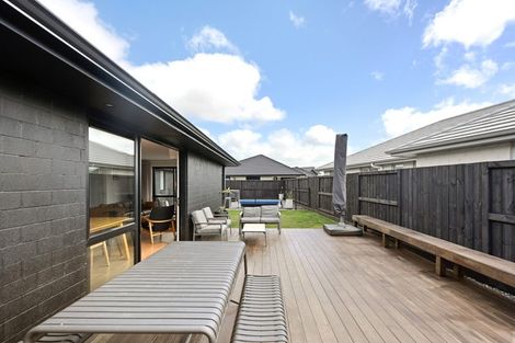 Photo of property in 25 Kimbrae Drive, Rototuna North, Hamilton, 3210