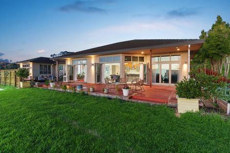 Photo of property in 520 Redoubt Road, Flat Bush, Auckland, 2019