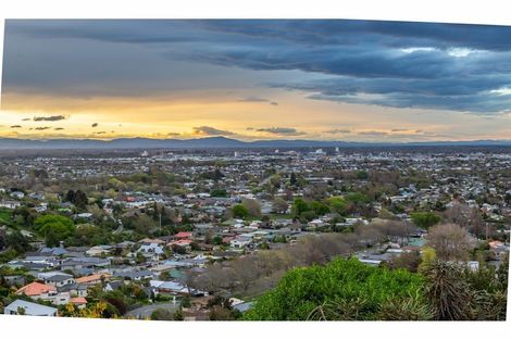 Photo of property in 98 Holliss Avenue, Cashmere, Christchurch, 8022