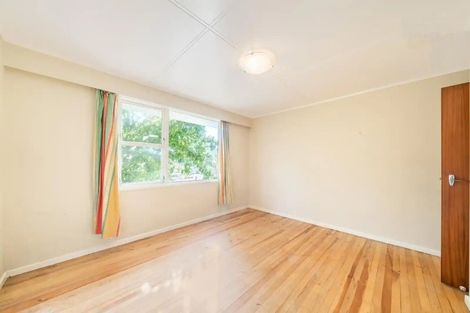 Photo of property in 29 Thomson Grove, Stokes Valley, Lower Hutt, 5019