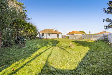 Photo of property in 3 Dixon Avenue, Hawera, 4610