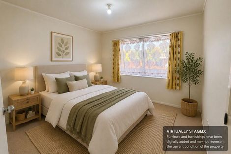 Photo of property in 1/81 Aviemore Drive, Highland Park, Auckland, 2010
