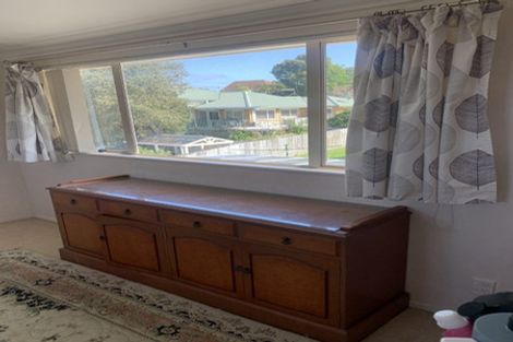 Photo of property in 26 San Bernadino Drive, Henderson, Auckland, 0612