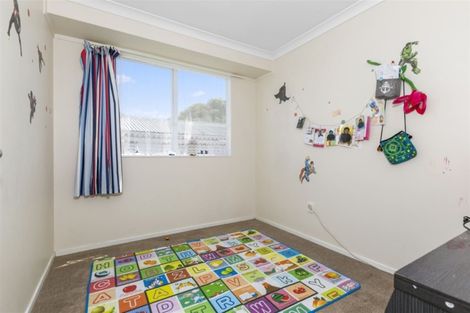 Photo of property in 44 Childers Road, Ranui, Auckland, 0612