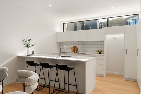 Photo of property in 3/152 The Parade, Island Bay, Wellington, 6023