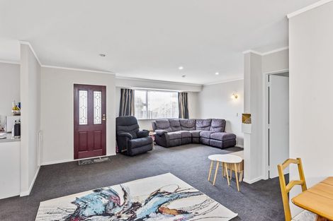 Photo of property in 2 Beachwater Grove, Paraparaumu Beach, Paraparaumu, 5032