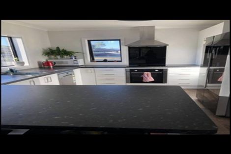 Photo of property in 9 Wescombe Grove, Feilding, 4702