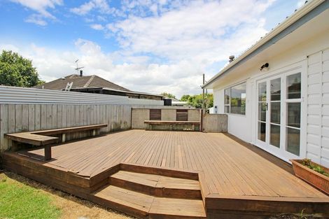 Photo of property in 1 Regina Street, Pokeno, 2402